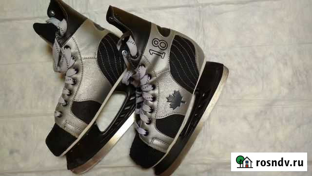 Хоккейные коньки Мурманск - изображение 1