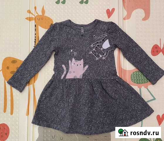 4 Платья на девочку 98 см. Цена за все Новосибирск - изображение 1