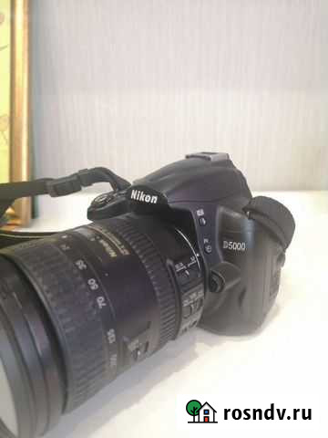 Зеркальный фотоаппарат nikon d5000 и объективы Тюмень - изображение 1