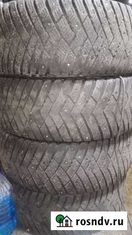 Goodyear 265/60 R18 4шт Молочный - изображение 1