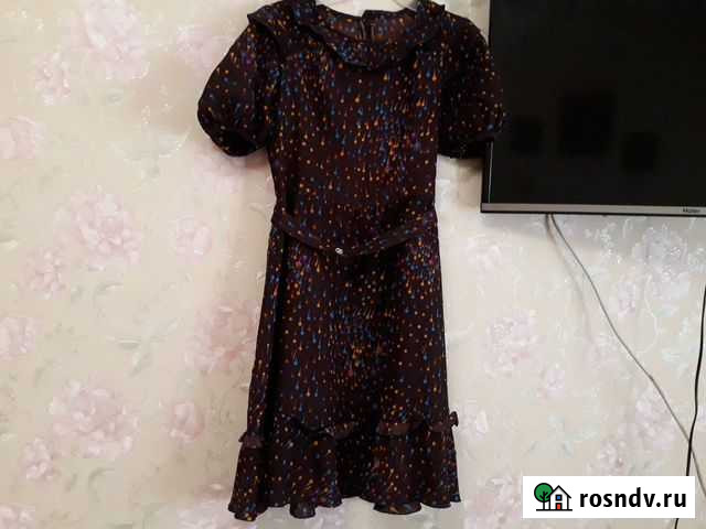 Нарядное платье на 10-14 лет Красноярск - изображение 1