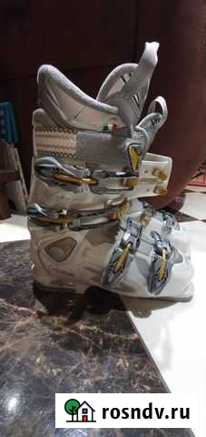Горнолыжные ботинки женские Челябинск - изображение 1