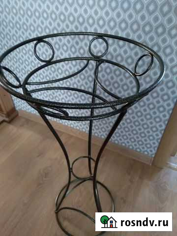 Подставка под цветы металлическая Фатеж - изображение 1