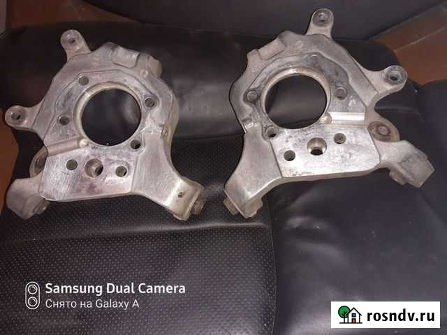 Кулак задний Nissan Murano z52 Куровское - изображение 1