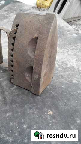 Утюг антикварный на углях Ржев - изображение 1