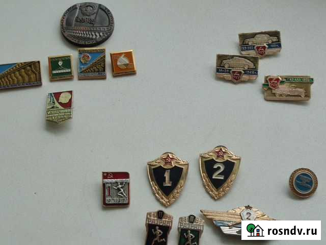 Значки времён СССР Балаково - изображение 1