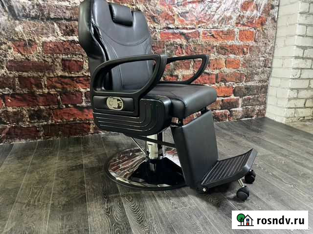 Парикмахерское кресло Граф для барбершопа Архангельск - изображение 1