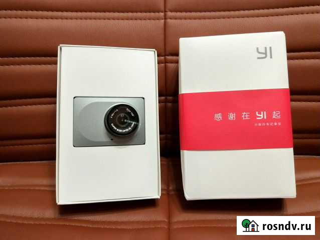 Видеорегистратор новый Xiaomi Yi Smart Dash camera Сыктывкар - изображение 1