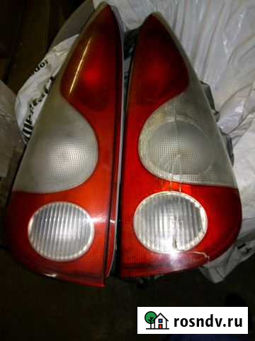 Заднии фары тойта функарго Майма - изображение 1