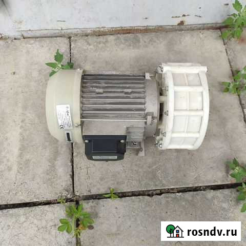 Электродвигатель 220в Биробиджан - изображение 1