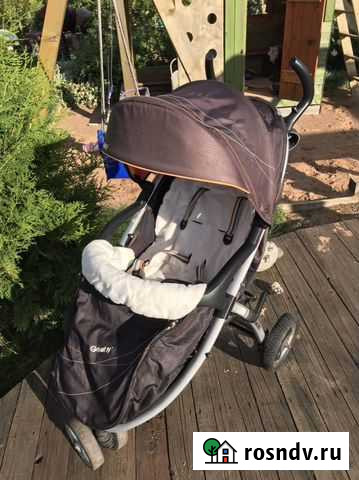 Коляска Geoby C409 коричневая с чехлом для ножек Санкт-Петербург - изображение 1