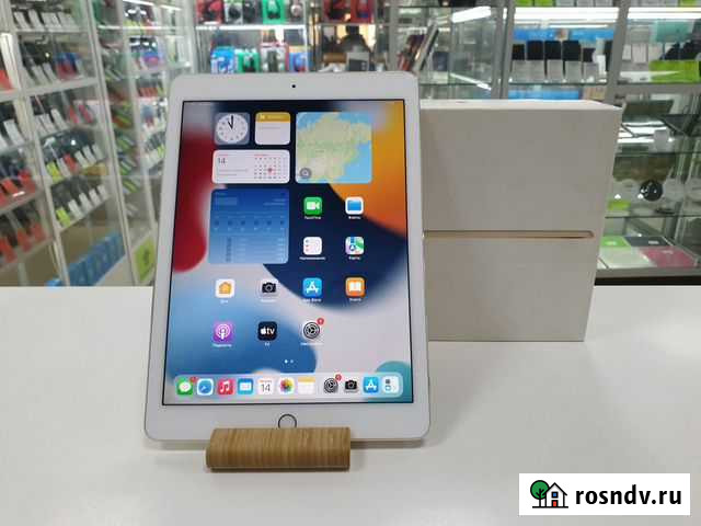 Apple iPad Air 2 16Gb Wi-Fi a1566 Ижевск - изображение 1