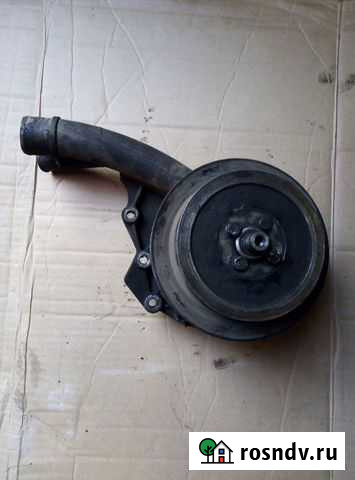 Водяной насос Mercedes-benz 190 W201 Зеленогорск - изображение 1