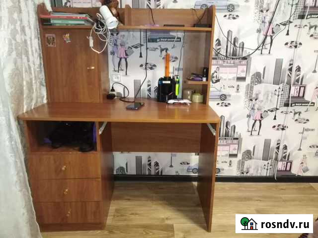 Компьютерный стол бу Железногорск - изображение 1