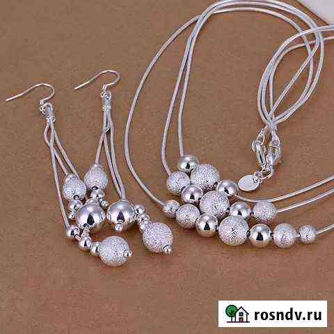 Комплект серьги+колье, новый Ульяновск
