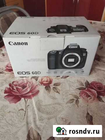 Зеркальный фотоаппарат Canon 60d Кемерово - изображение 1
