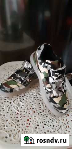 Кроссовки, кеды Волосово - изображение 1