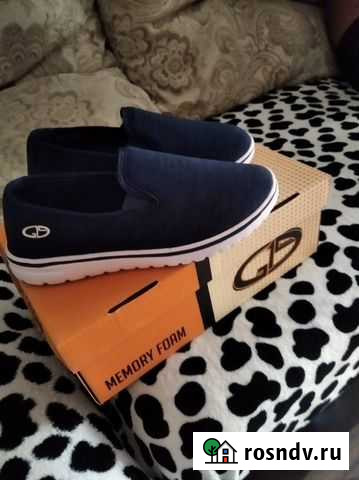 Кроссовки (слипоны) Ангарск - изображение 1