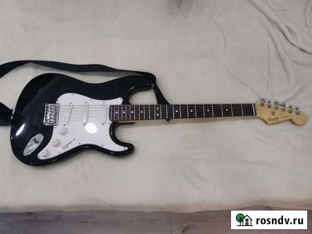 Электрогитара Fender Squier Stratocaster hard tail Владимир - изображение 1
