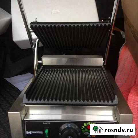 Гриль контактный прижимной пресс HKN-PE22R новый Магнитогорск - изображение 1