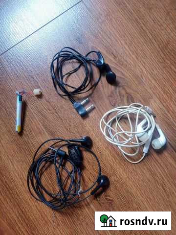 Набор наушников и аккумулятор Краснодар - изображение 1