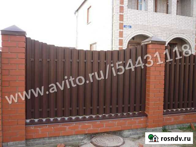 Штакетник металлический GL 0,45 RAL 8012 Старощербиновская - изображение 1