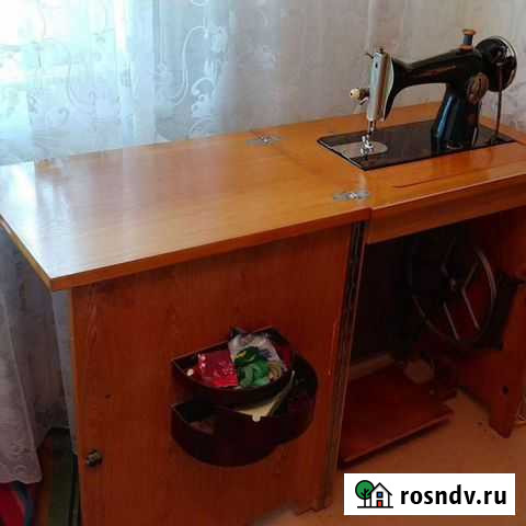 Швейная машинка Подольск 2М Пикалево - изображение 1