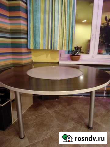 Кухонный стол бу Тюмень - изображение 1