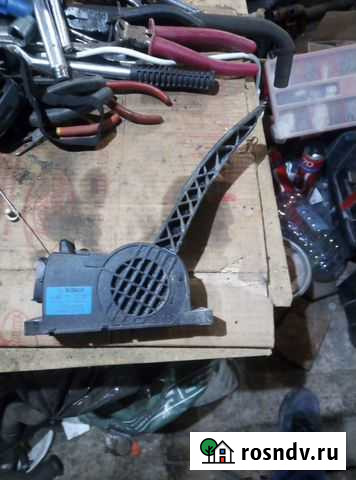 Электронная педаль бош гранта, калина Елец - изображение 1