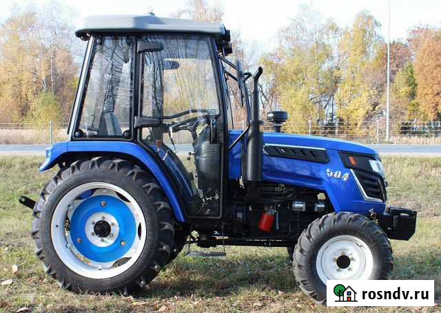 Трактор Xingtai XT-504 с кабиной + Опрыскиватель Омск - изображение 1