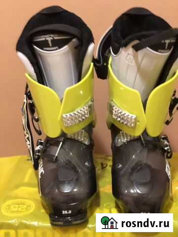 Горнолыжные ботинки Atomic Livefit 100 Санкт-Петербург - изображение 1