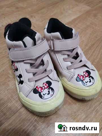 Кроссовки для девочки Моздок - изображение 1