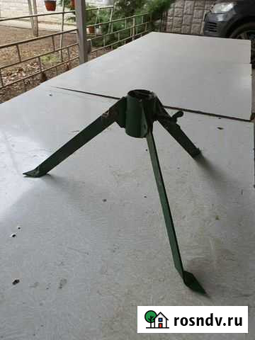 Елочная подставка, метал СССР Пятигорск - изображение 1