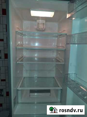 Холодильник бу LG высота 2м Пермь - изображение 1