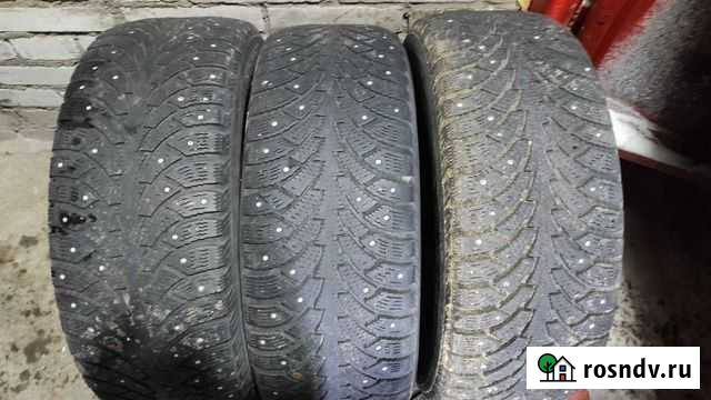 Nokian 235/55 R17 3шт Выборг - изображение 1