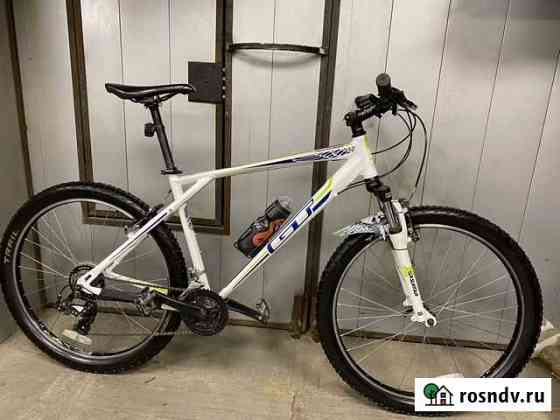 Велосипед GT aggressor sport 27,5 Серов