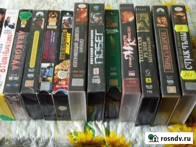 Фильмы-видеокасеты Киров - изображение 1