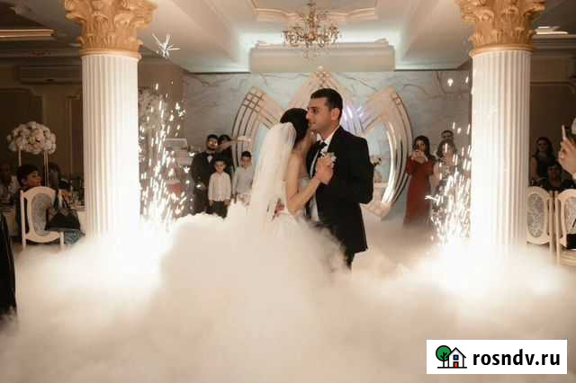 Тяжелый дым, холодные фонтаны, вертушка, конфетти Казань - изображение 1