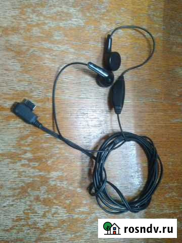 Гарнитура для телефона LG Великий Новгород - изображение 1