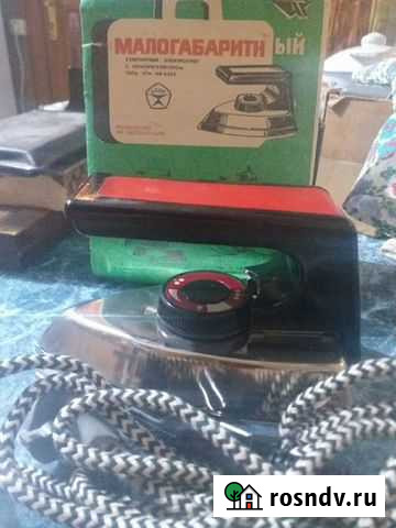 Малогабаритный сувенирный электроутюг с терморегул Оренбург - изображение 1