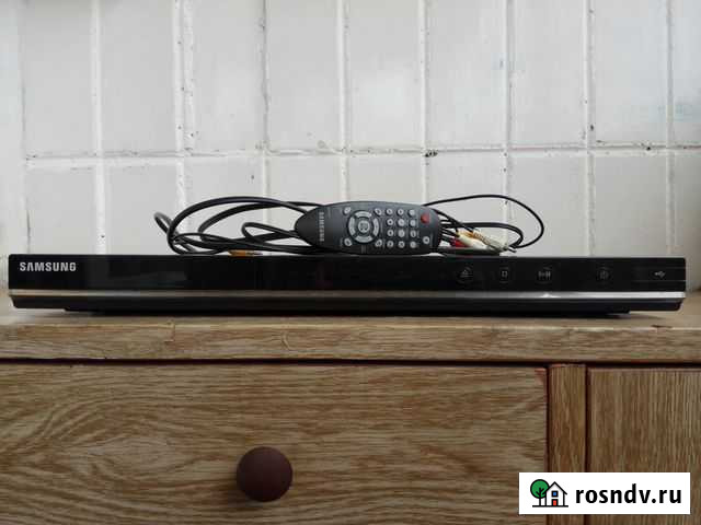 Видеопроигрыватель (DVD-C-450) samsung Хабаровск - изображение 1