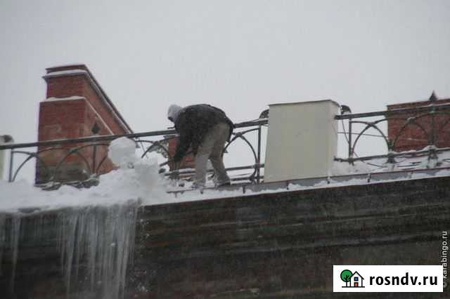 Чистка снега с крыш домов Рязань - изображение 1