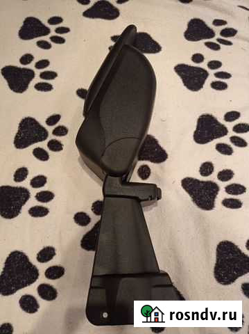 Подлокотник Renault Duster Тверь - изображение 1