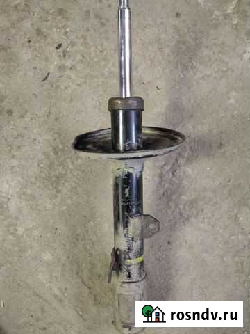 Стойка амортизатора Тoyota Rav 4 Печора - изображение 1