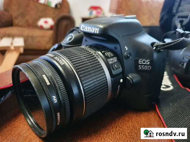 Зеркальный фотоаппарат canon EOS 550d Каменск-Уральский - изображение 1
