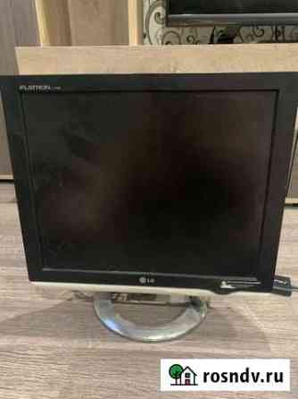 Монитор LG flatron L1740B Кохма