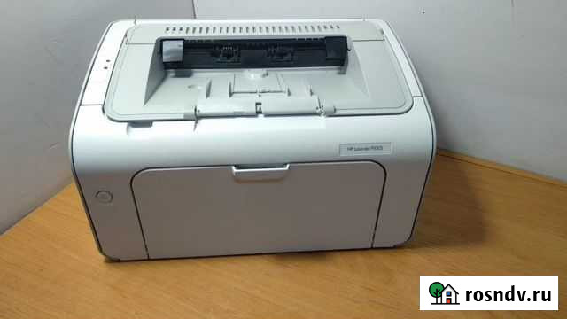 Лазерный принтер HP LaserJet P1005 Новый картридж Красноярск - изображение 1