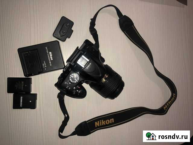 Зеркальный фотоаппарат Nikon d5200 Курск - изображение 1