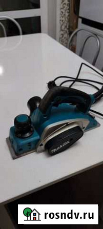 Электро рубанок makita kp-0800 Псков - изображение 1
