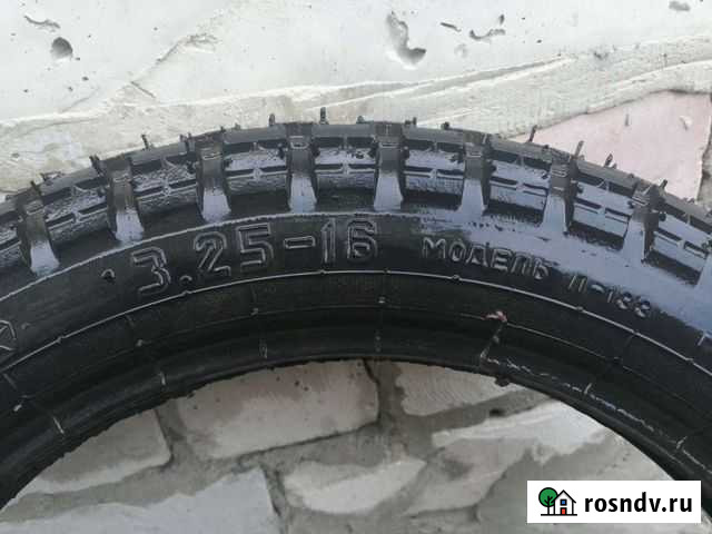 Две Шины на мотоцикл Петровск - изображение 1